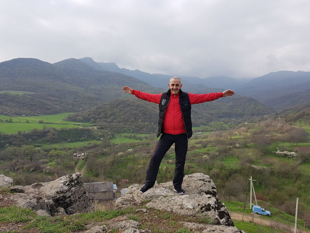 ���� 12106217 ������� Vahe, 44 ����, ���� ���������� � �������