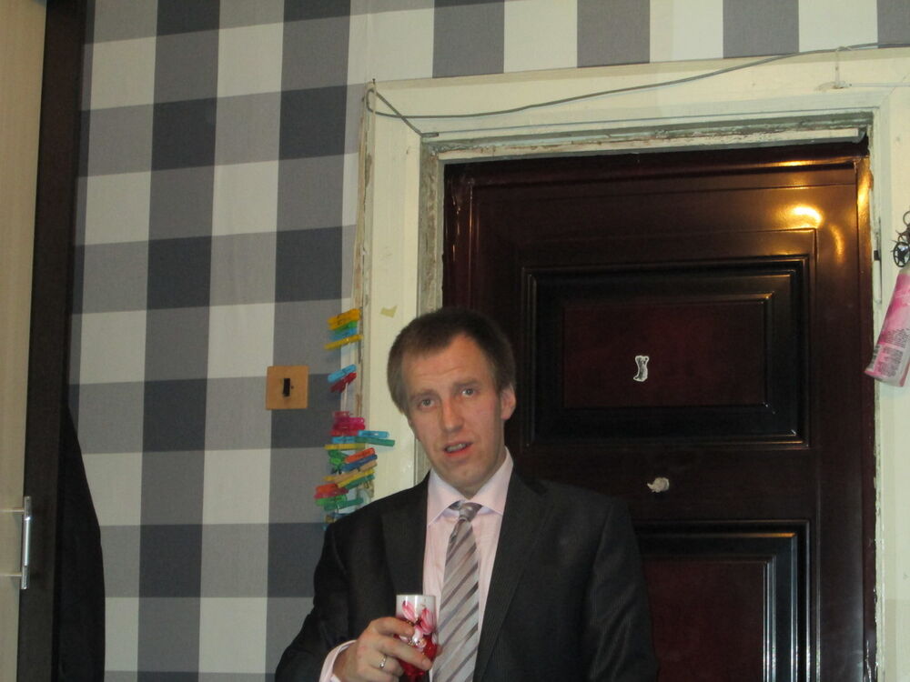 ���� 7749987 ������� ����, 44 ����, ���� ���������� � �������������