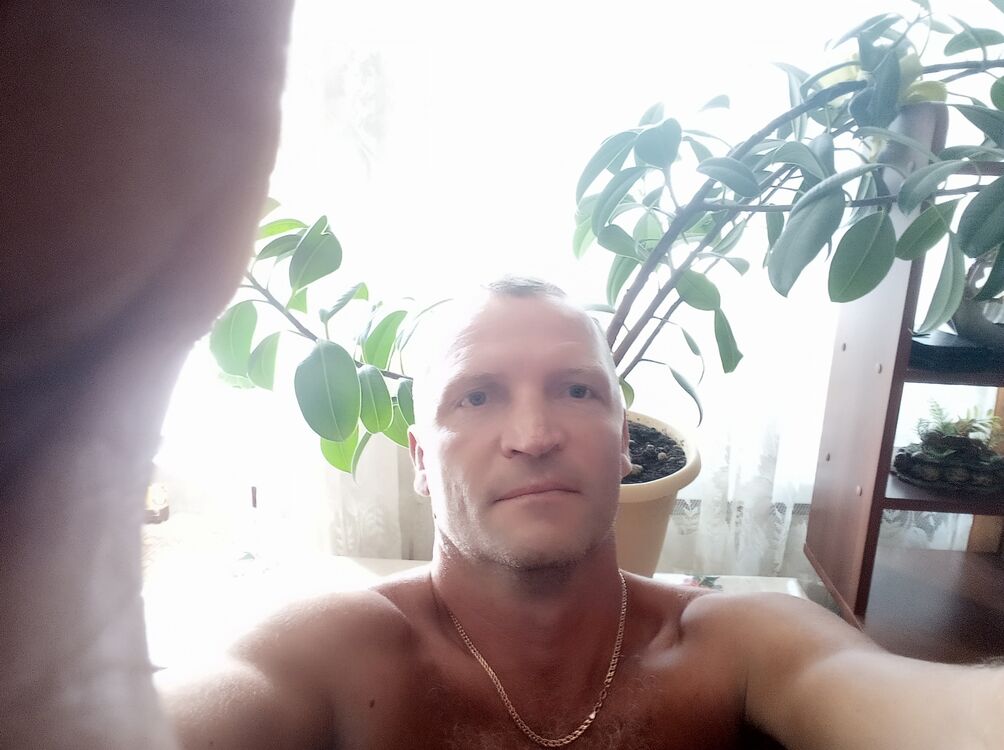  28426837  , 45 ,     