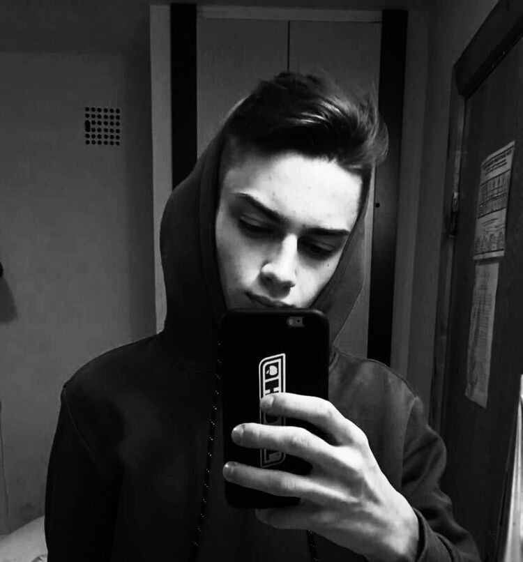 ���� 42190247 ����� �������, 22 ����, ���� ���������� � ������