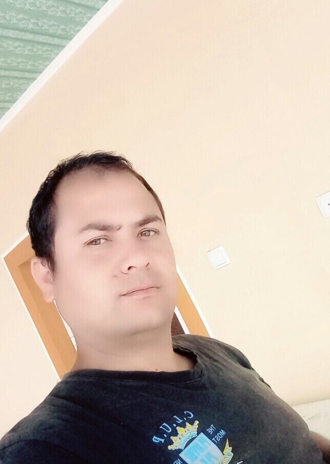  26231057  Jahongir, 34 ,    