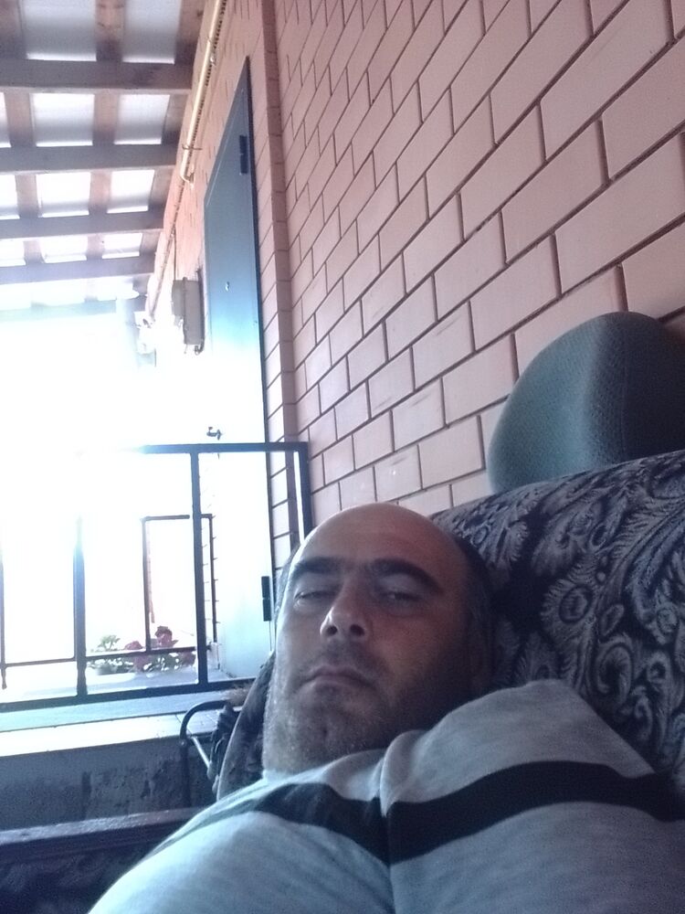  36748097  , 42 ,    