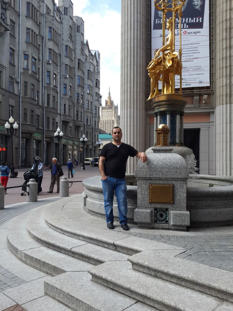  6154967  Vlad, 40 ,    