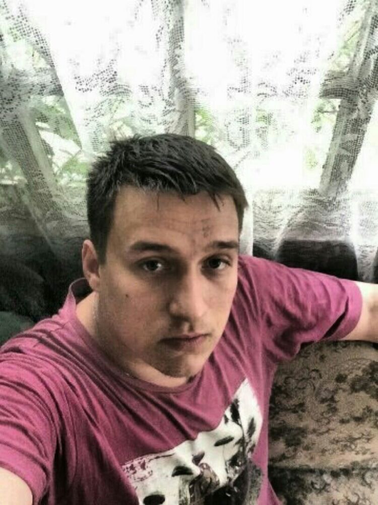  18256557  , 34 ,    
