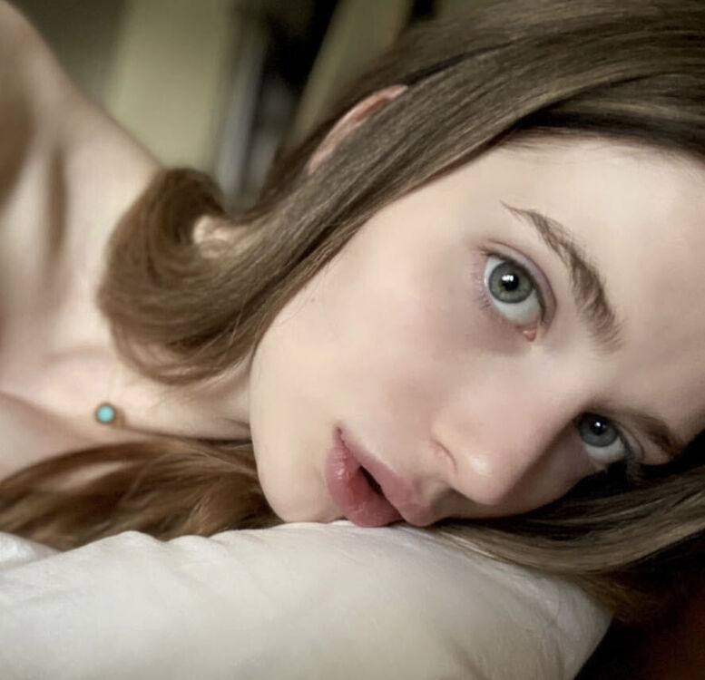 ���� 24353587 ������� ��������, 23 ����, ���� ���������� � �������������