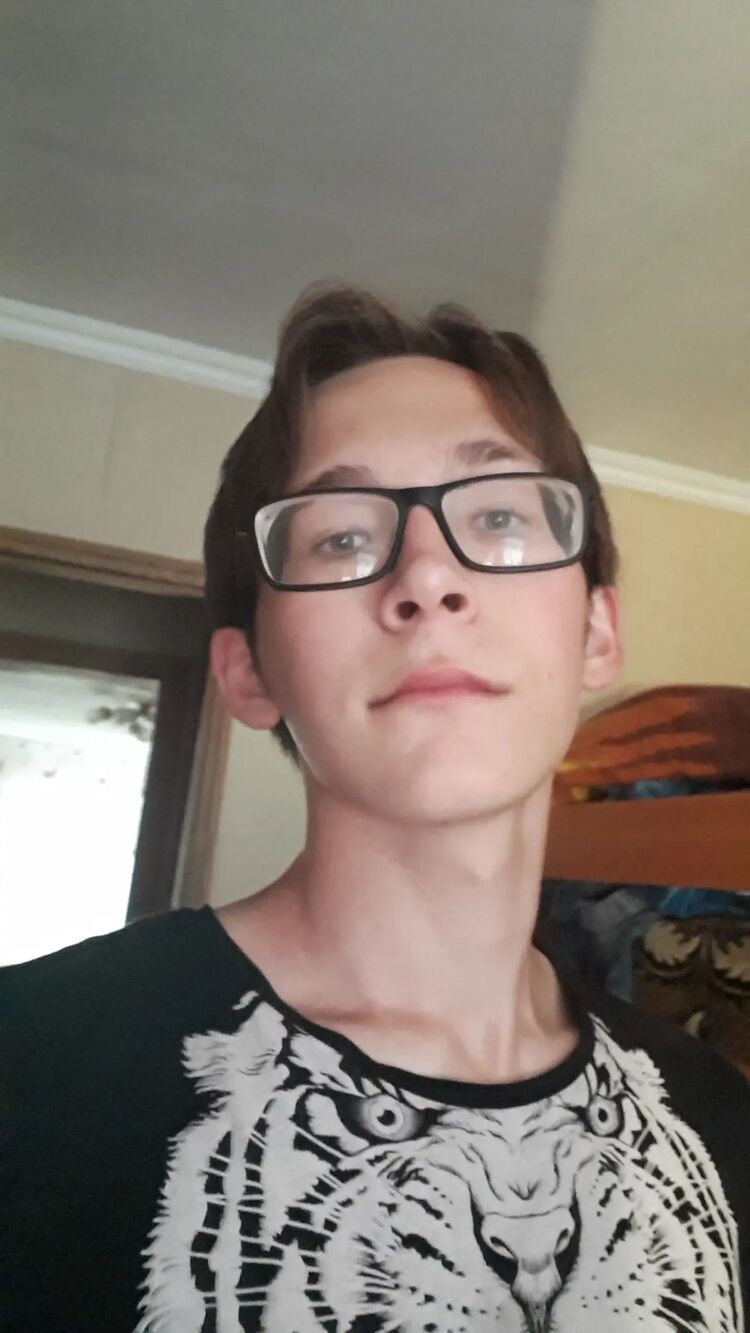  40885757  , 24 ,    