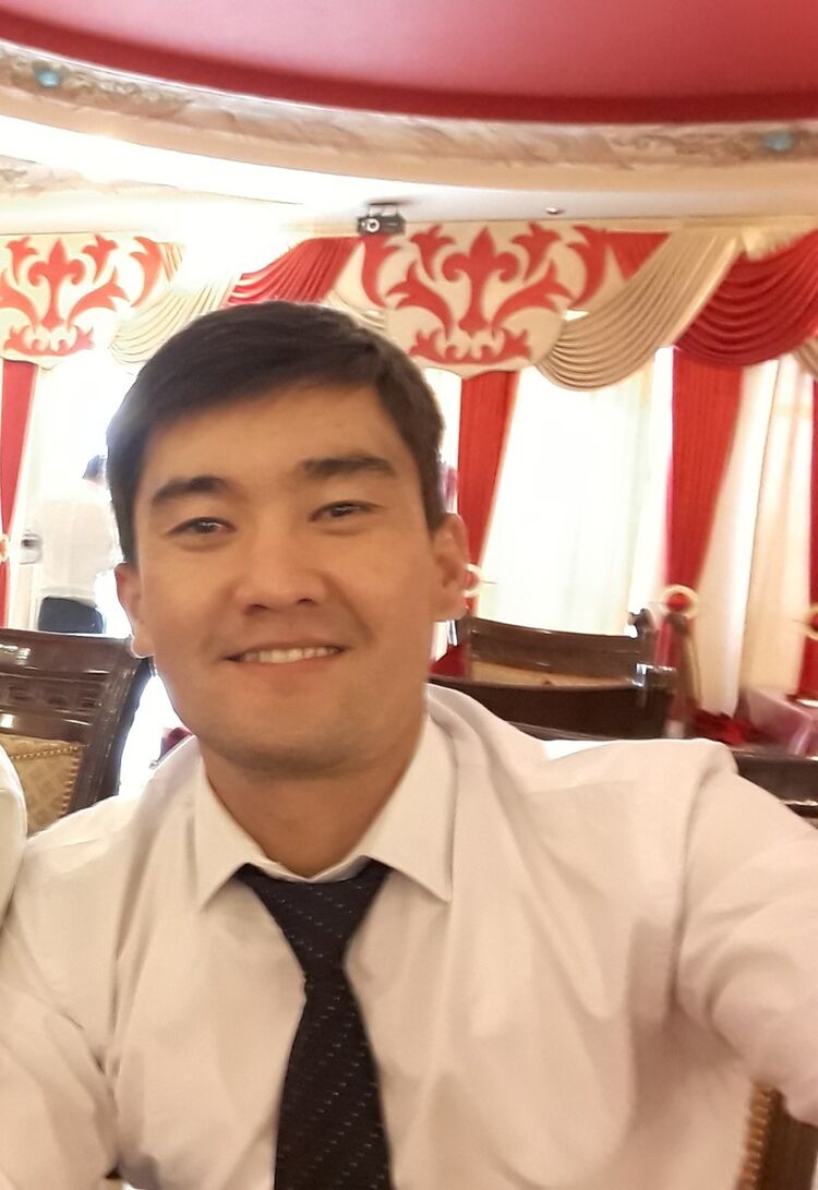  ,   Joni, 35 ,  