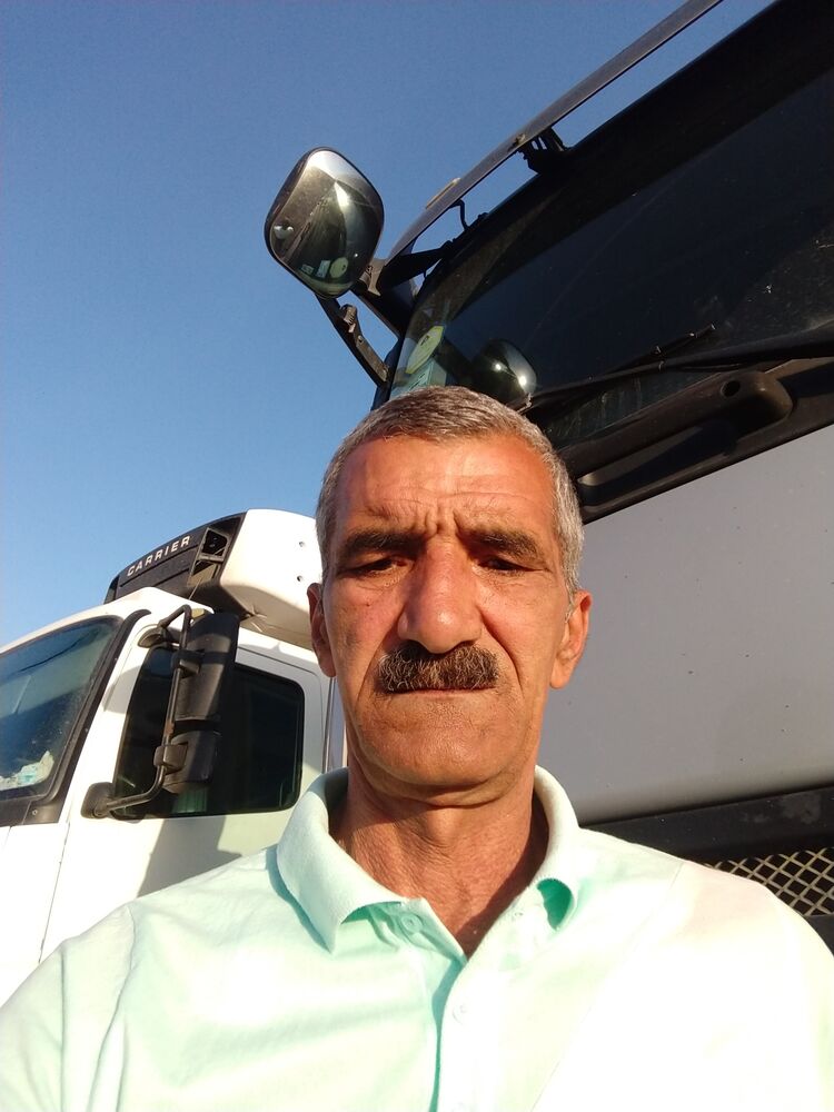  28313857  Elxan, 54 ,    