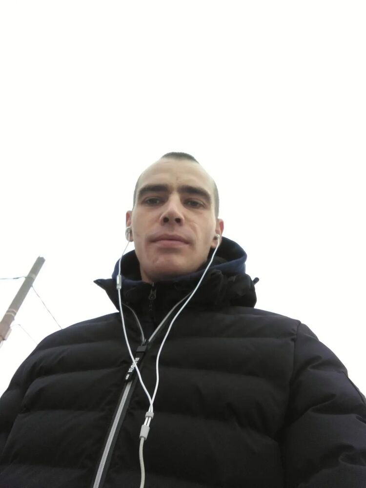  49863497  , 33 ,    