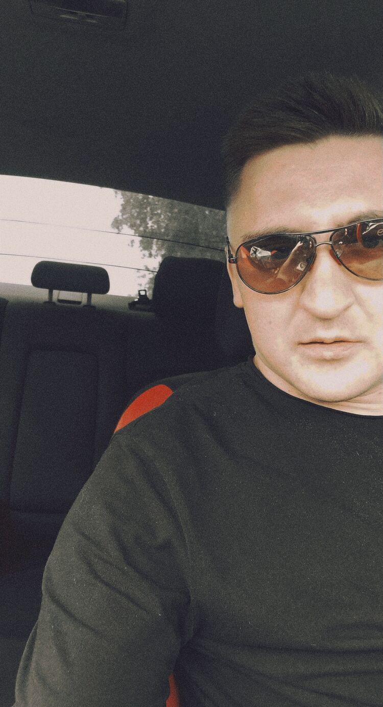  ,   Mikhail, 30 ,   ,   , c 