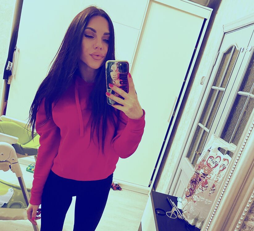  30674767  Mami, 33 ,    