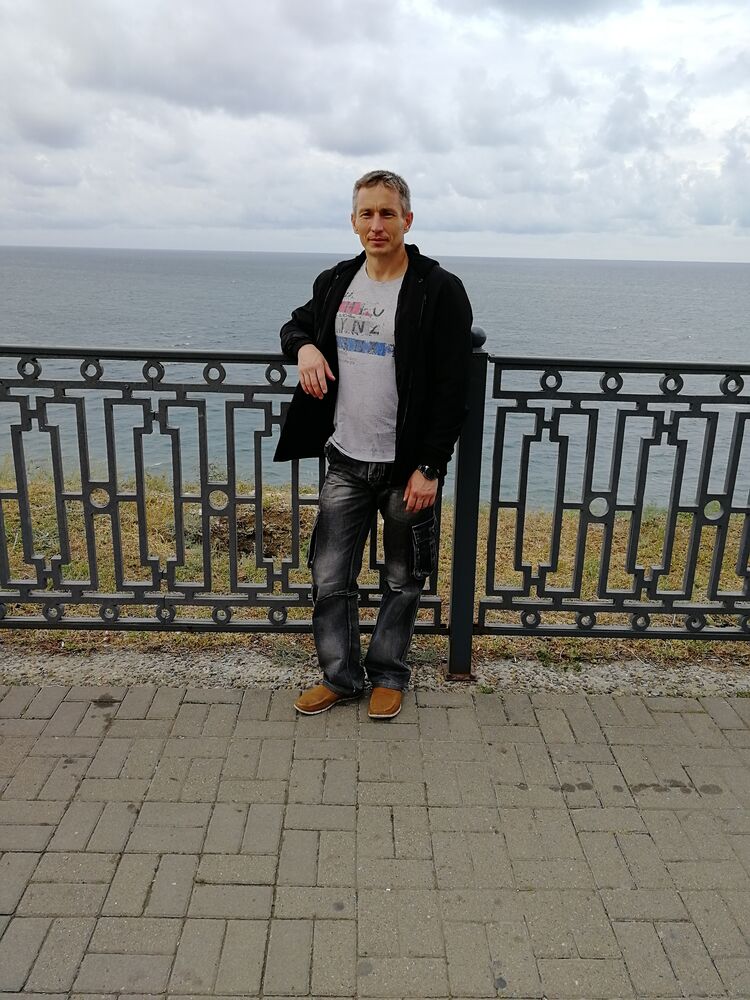  27347417  Miha, 39 ,    
