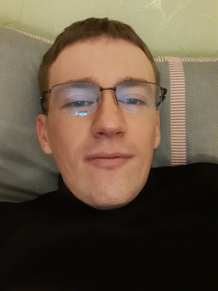  47882937  , 33 ,    