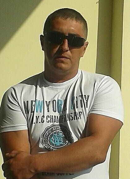  ,   Alex, 41 ,   ,   , c 
