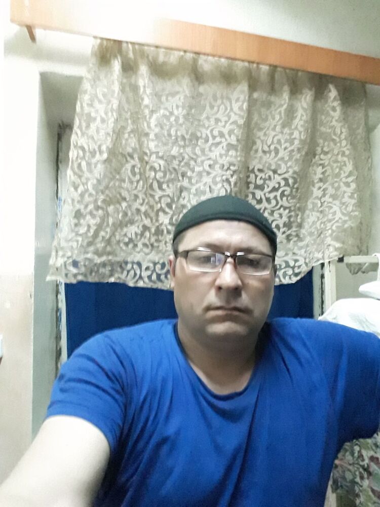  22761777  , 44 ,    