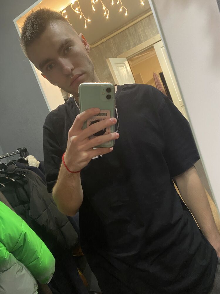  49939957  , 28 ,    