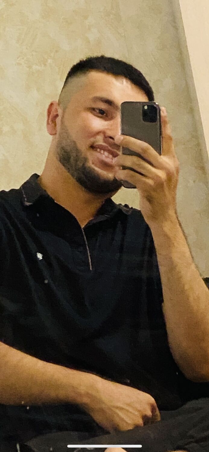  ,   Jony, 27 ,   ,   , c , 
