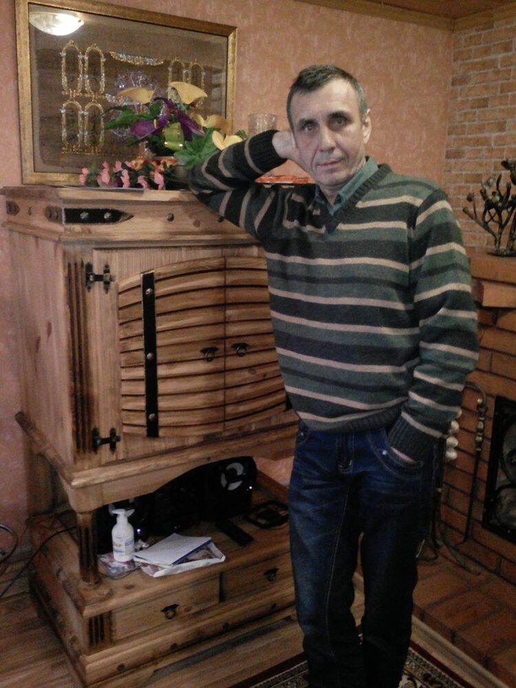  11965037  Slava, 62 ,    