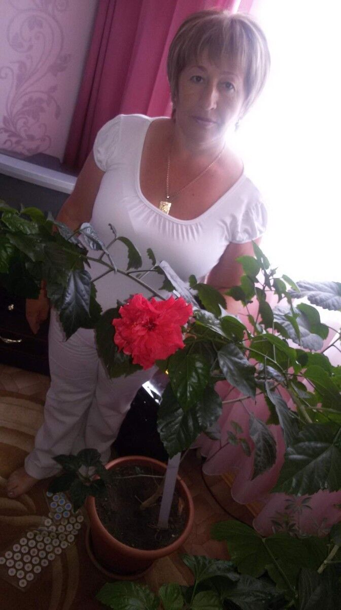  ,   Nina, 63 ,   ,   , c 