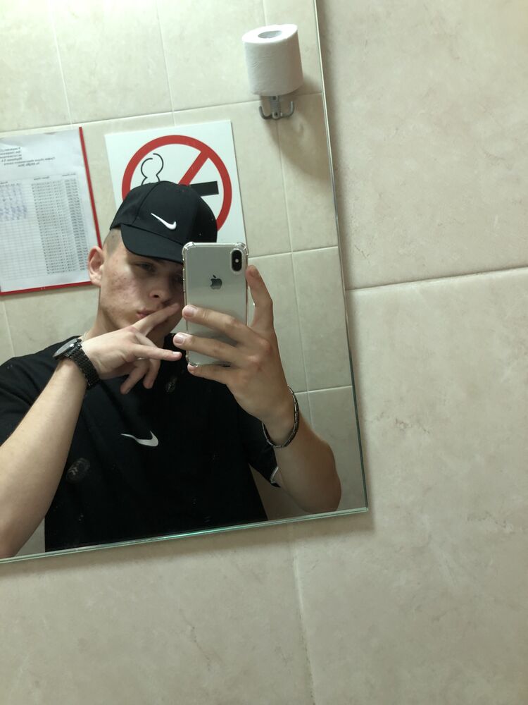  45880627  , 21 ,    