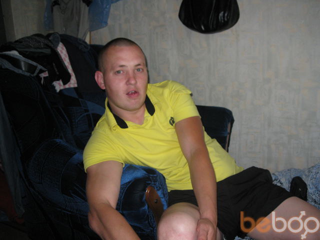  1039997  Denis, 44 ,    