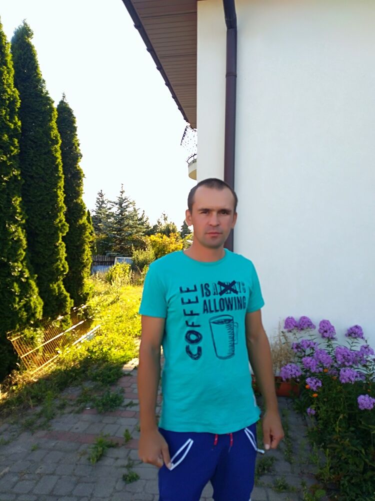  12784657  , 37 ,    