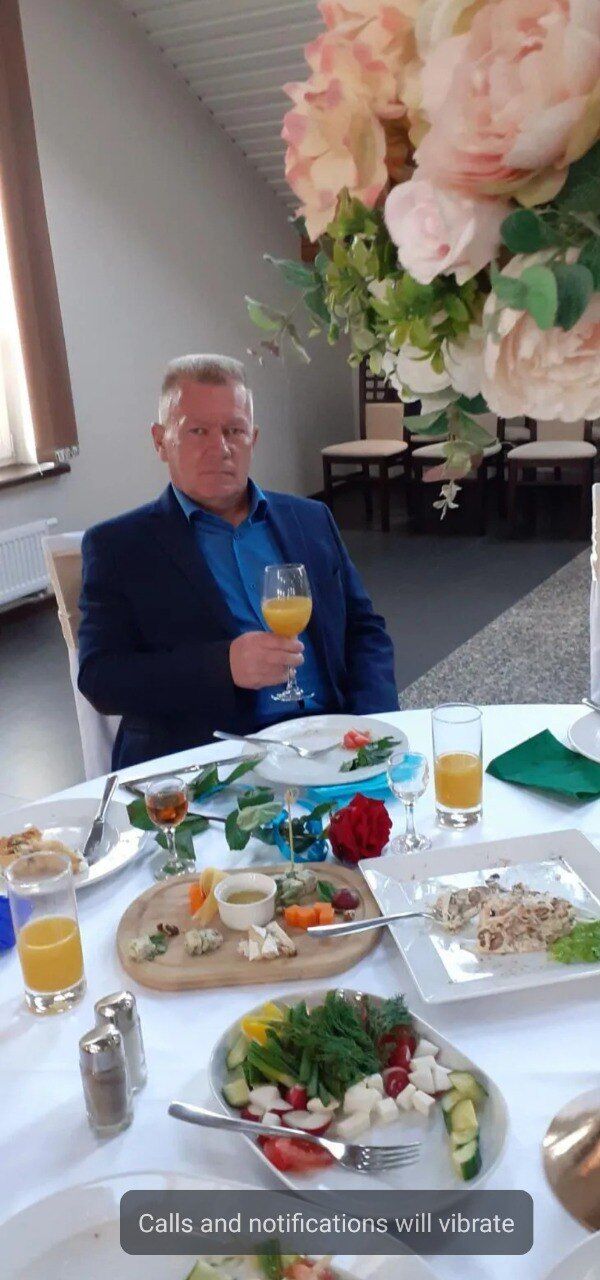  54319307  Arthur james, 55 ,    