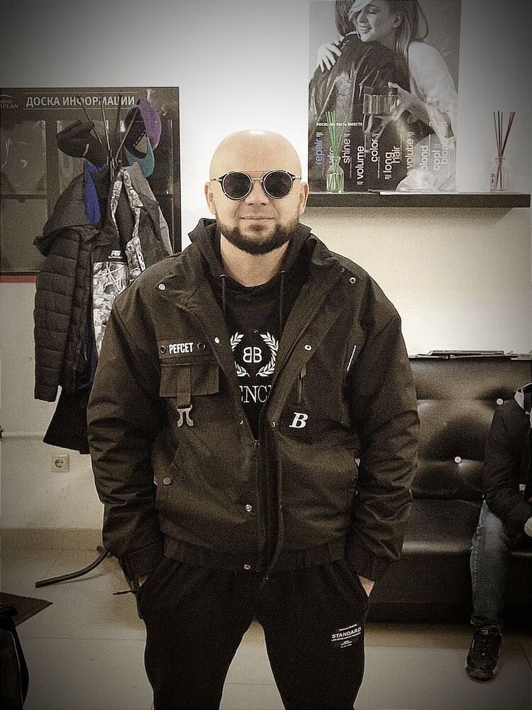  30666107  Ruslan, 35 ,    