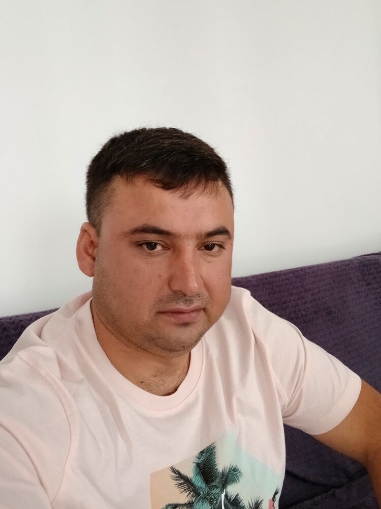  44992067  Daler, 37 ,    