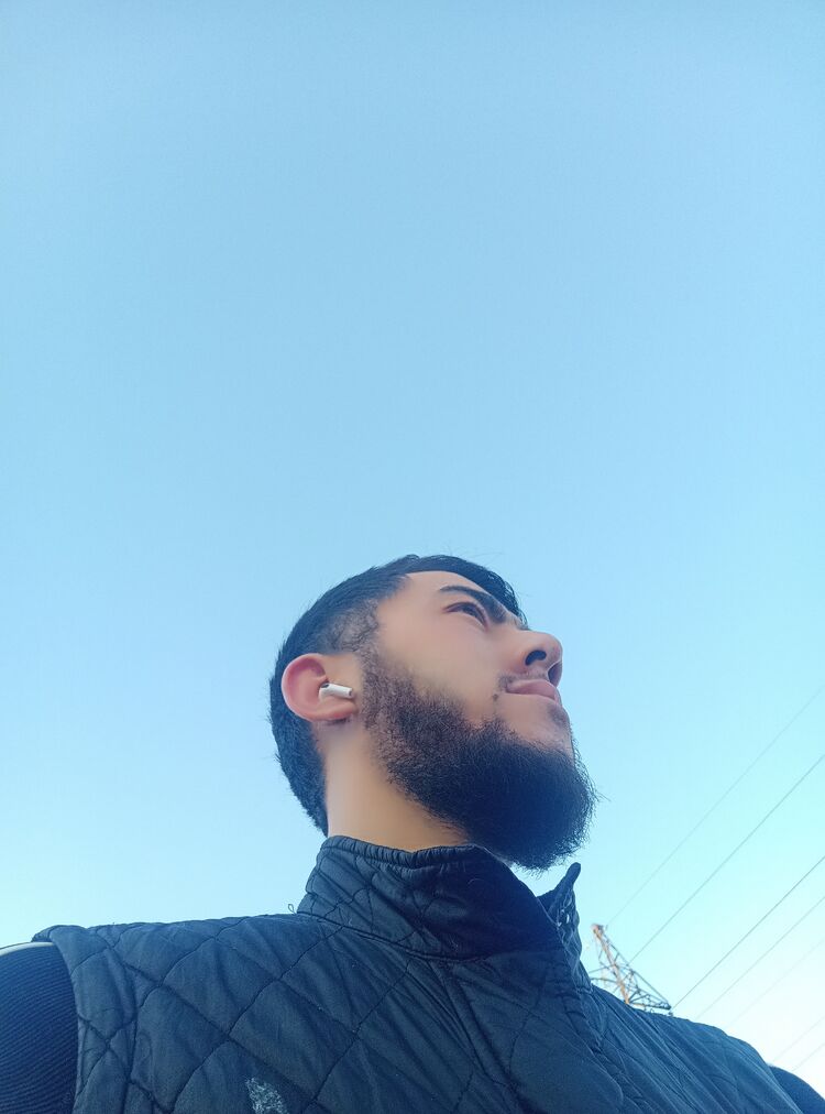  42590027  Ali, 30 ,    