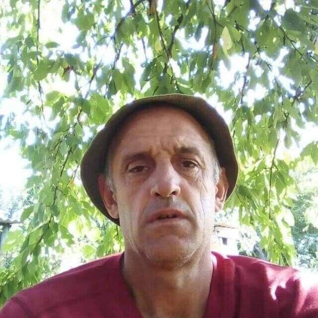  53882957  Victorr, 51 ,    