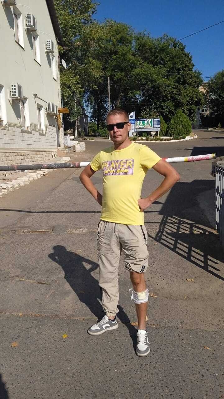  38751077  , 30 ,    