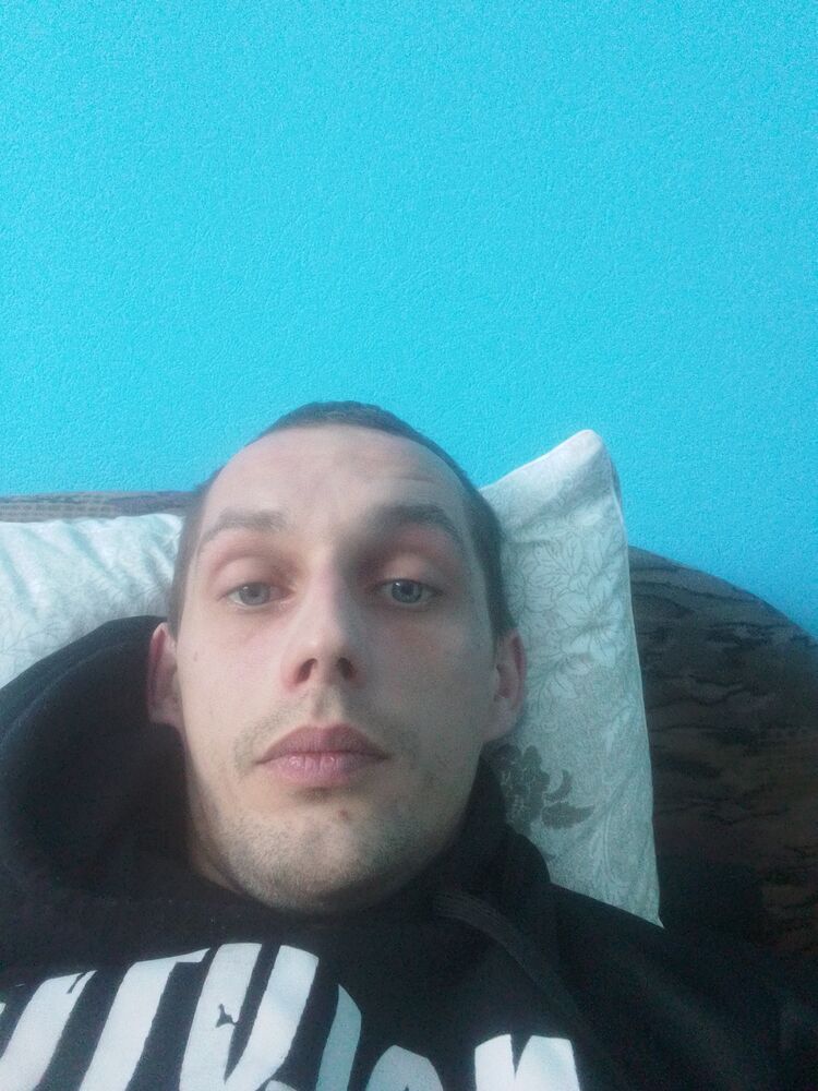  48337607  , 32 ,    