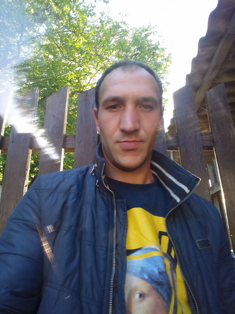  ,   Grigore, 32 ,   ,   , c 