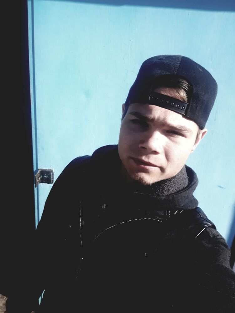  18022497  , 25 ,    