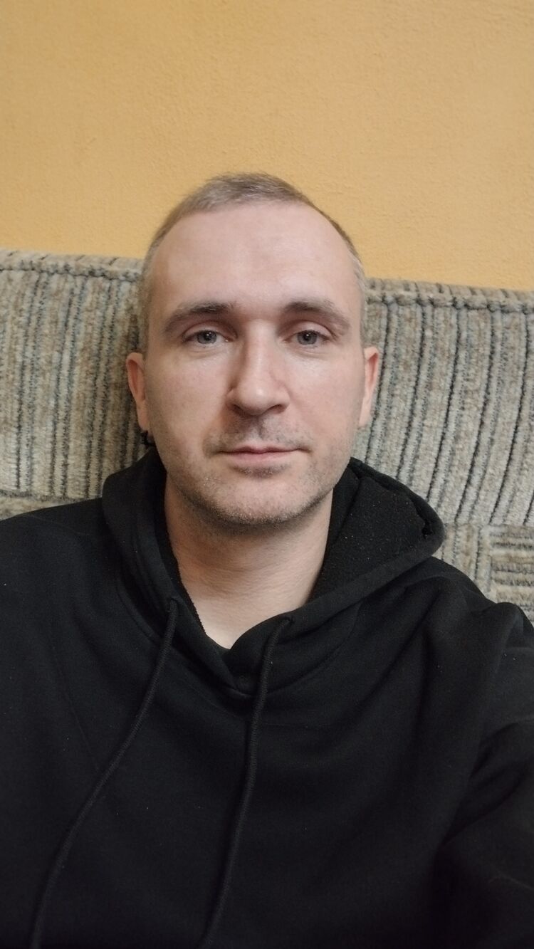  51188577  , 37 ,    