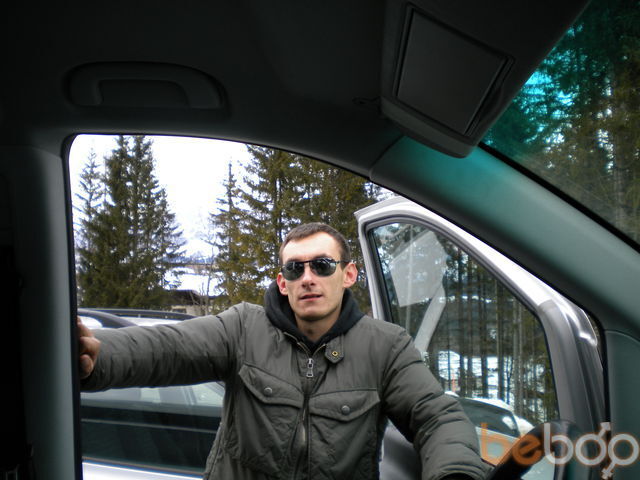  277197  Rogqs, 42 ,    