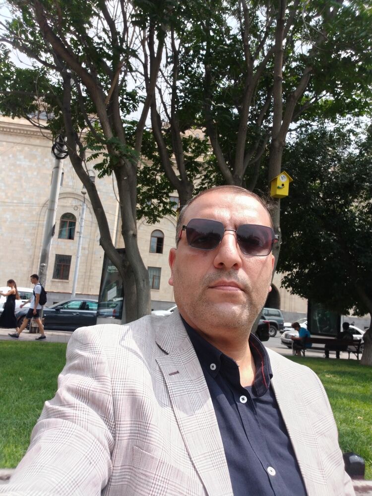  44799917  Ahmad, 46 ,    
