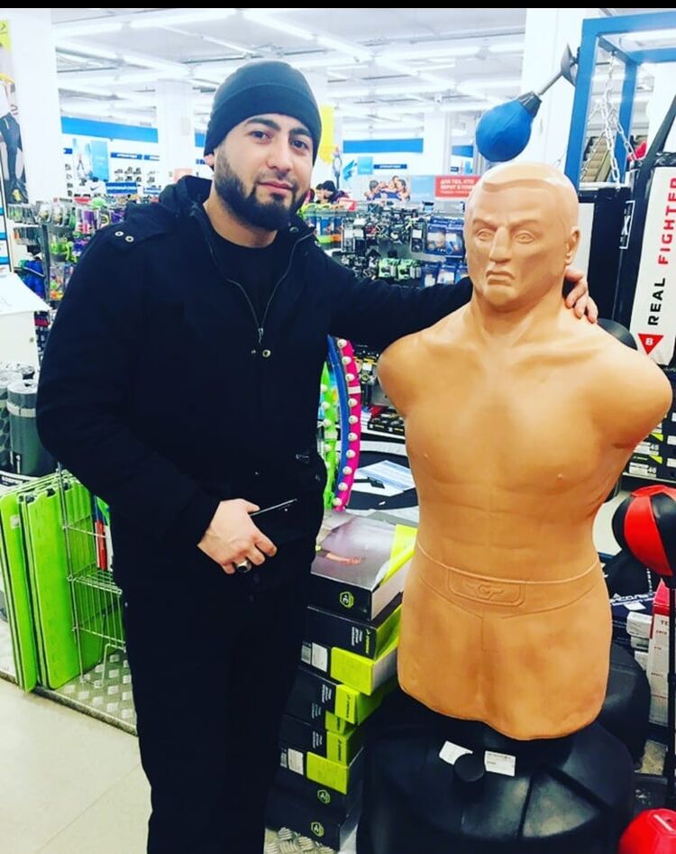  43289357  Alli, 34 ,    