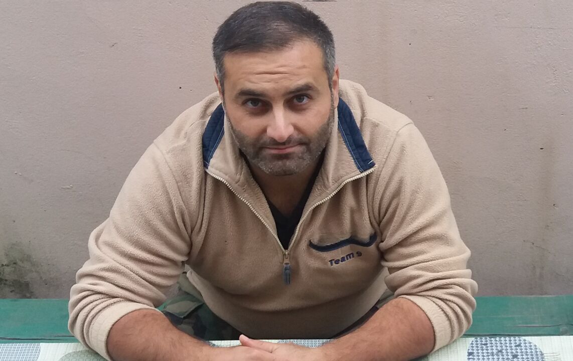  27667297  ILIA, 43 ,    