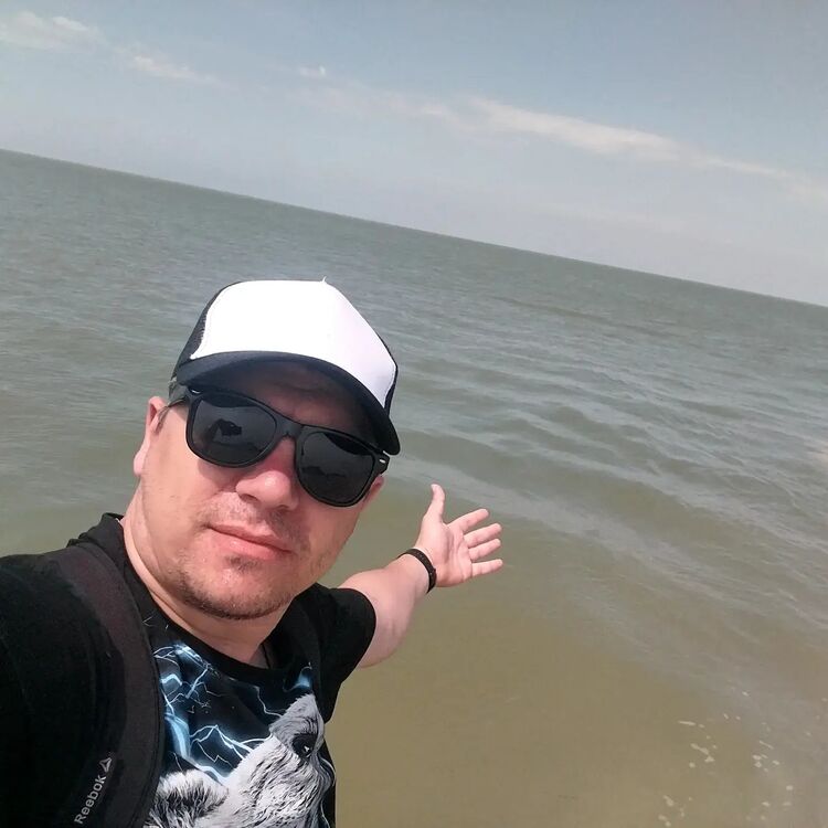  36137107  Antoha, 34 ,    