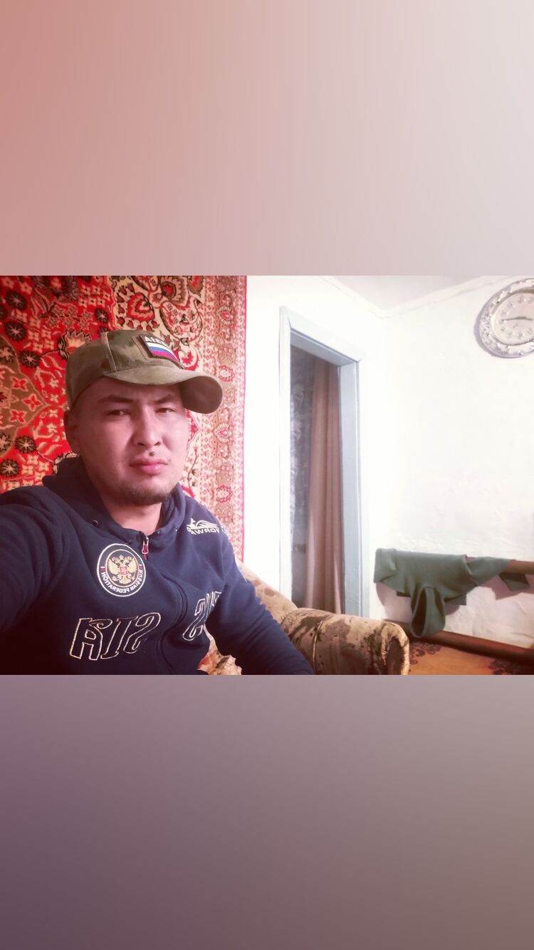  37998317  Kutus, 27 ,    -