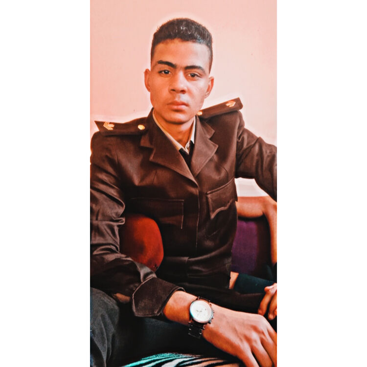  31116877  Mohamed, 23 ,    