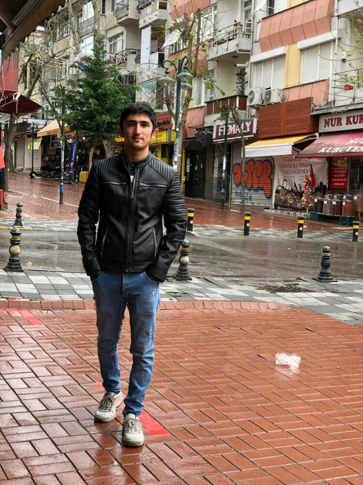  ,   Aziz, 24 ,   ,   