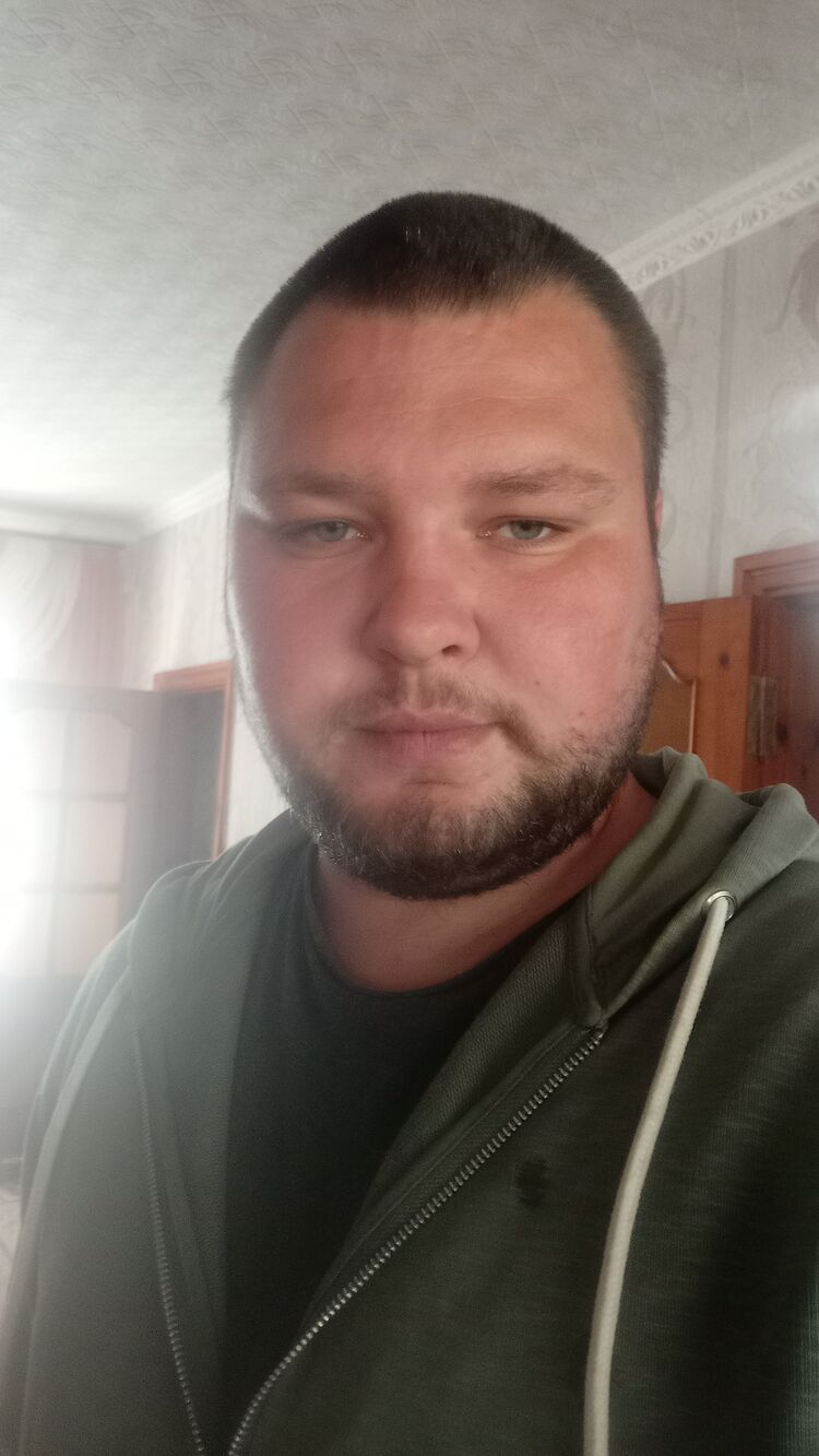  46757917  , 30 ,    