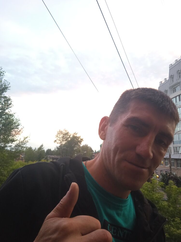  36619747  Yuriy, 40 ,    