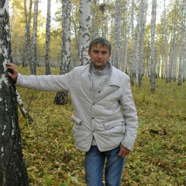  54038867  Artur, 38 ,    