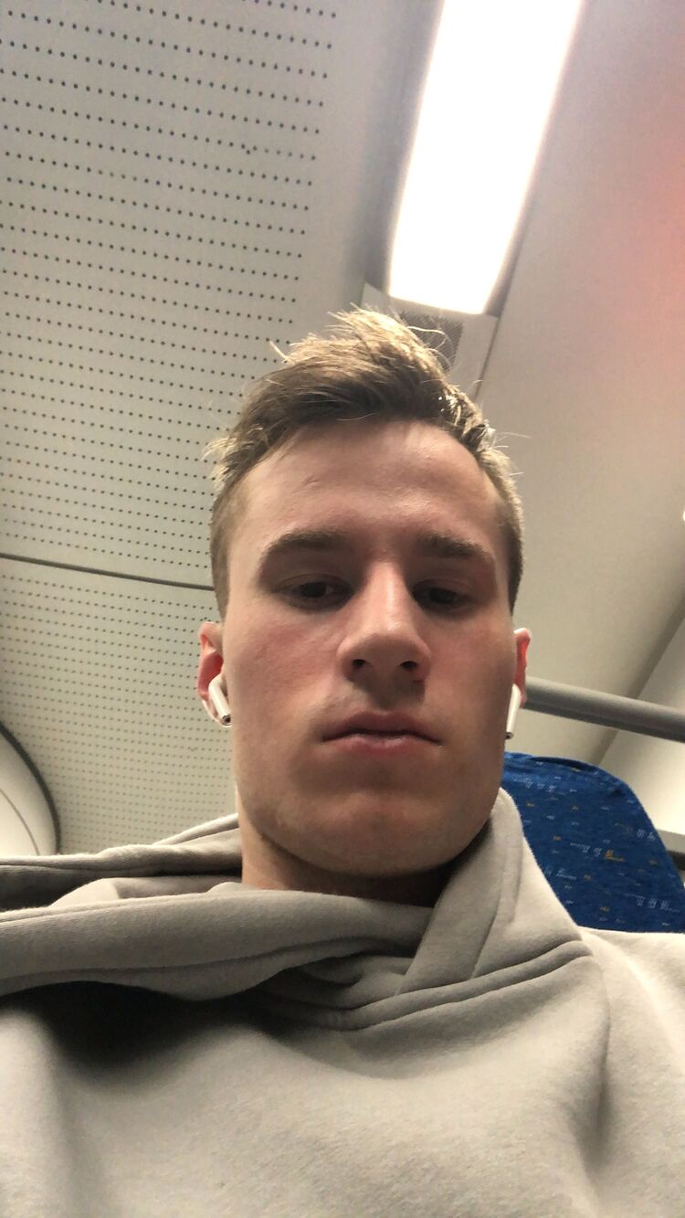  32860867  , 23 ,    --