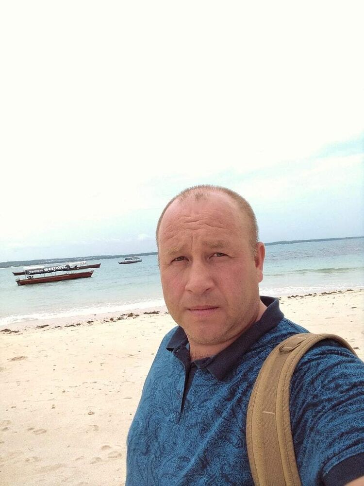 ���� 42043347 ������� ���������, 48 ���, ���� ���������� � �����-����������