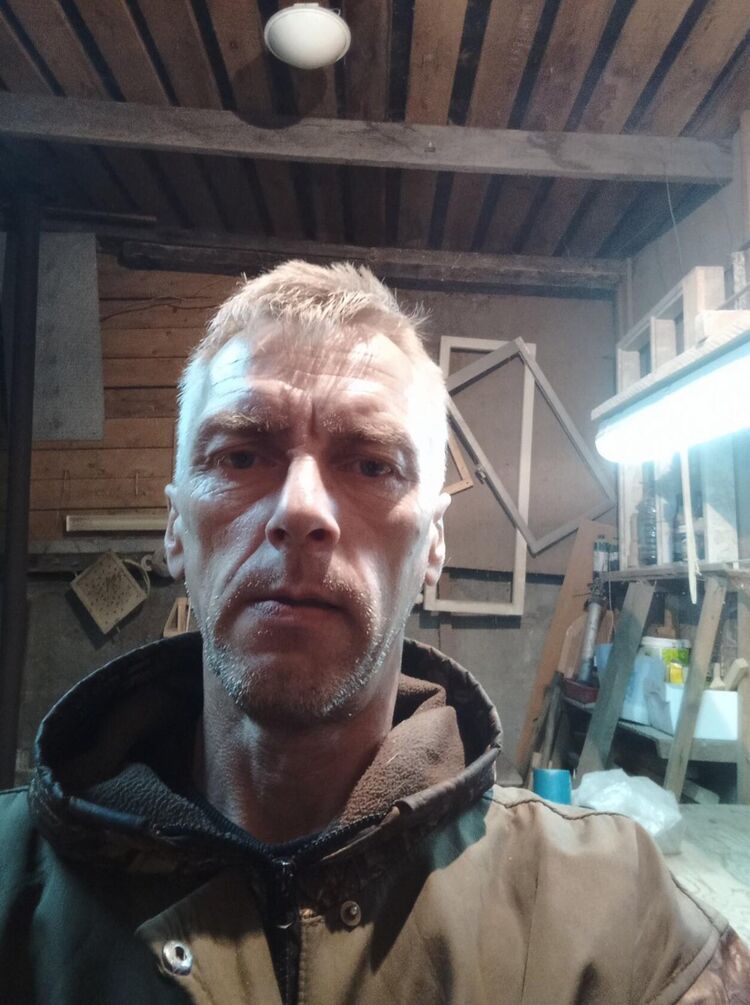  48102027  , 49 ,    